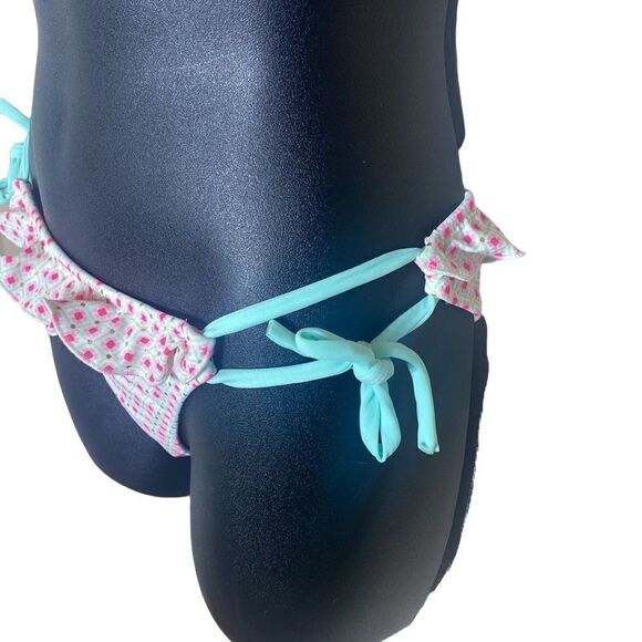 Victoria’s Secret small white boho floral geometric bikini bottom hip tie - Picture 2 of 5